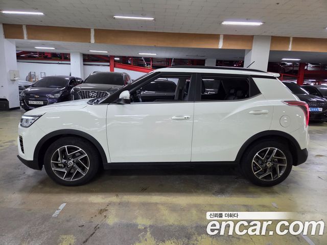SsangYong Tivoli Gasoline 1.5 2WD V3 - фото 2