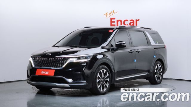 Kia Carnival 4-го поколения 7-Seater Signature - фото 0