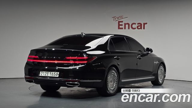 Genesis G90 3.8 AWD Premium Luxury - фото 0