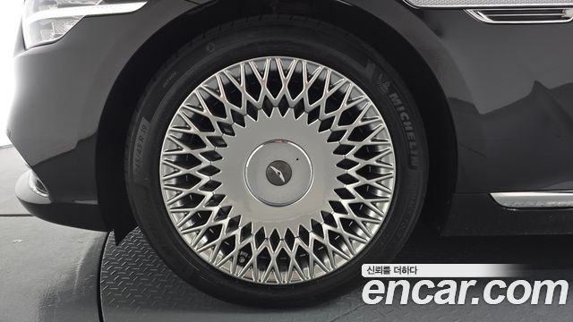 Genesis G90 3.8 AWD Premium Luxury - фото 3
