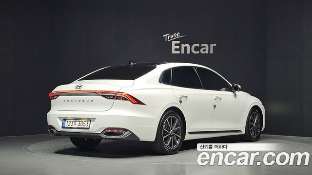 Hyundai Grandeur Новый IG 2.5 Le Blanc - фото 1