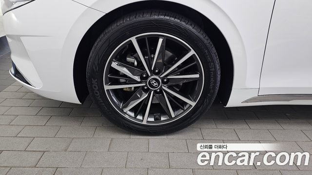 Hyundai Grandeur Новый IG 2.5 Le Blanc - фото 4