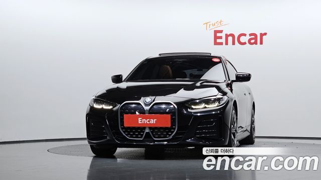 BMW i4 eDrive40 M Sports - фото 2