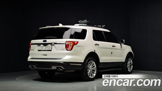 Ford Explorer 2.3 Limited 4WD 5th - фото 1