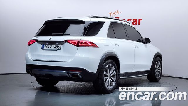 Mercedes-Benz GLE-Class W167 GLE300d 4MATIC - фото 1