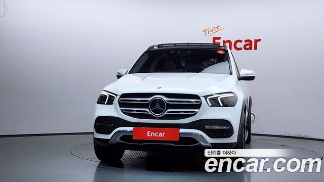 Mercedes-Benz GLE-Class W167 GLE300d 4MATIC - фото 2