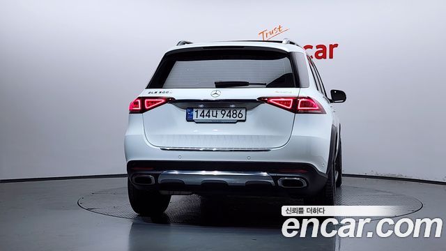 Mercedes-Benz GLE-Class W167 GLE300d 4MATIC - фото 3