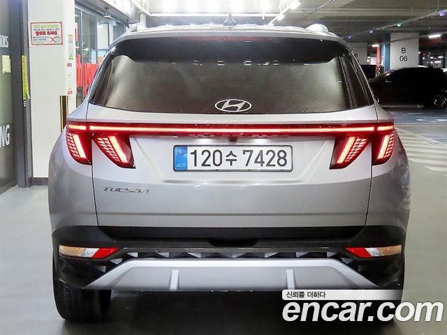 Hyundai Tucson NX4 Gasoline 1.6 Turbo 2WD Inspiration - фото 4