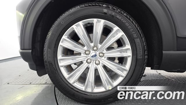 Ford Explorer 6-го поколения 2.3 LimIted 4WD - фото 4