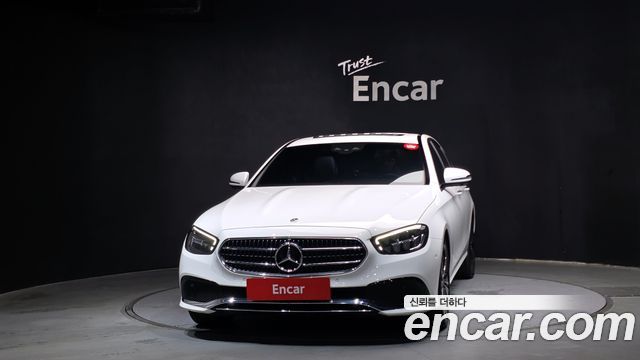 Mercedes-Benz E-Class W213 E250 Avantgarde - фото 2