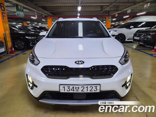 Kia Niro Новый 1.6 HEV Prestige - фото 1