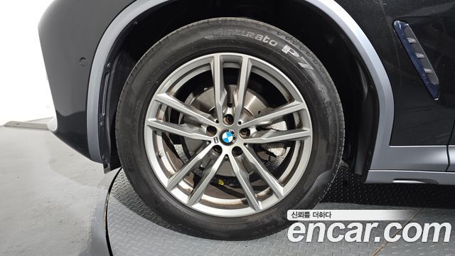 BMW X4 G02 xDrive20i M Sport X - фото 4