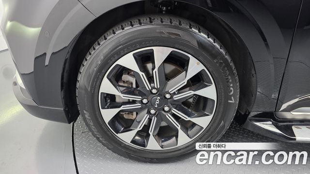 Kia Carnival 4-го поколения 7-Seater Hi-Limousine Signature - фото 4