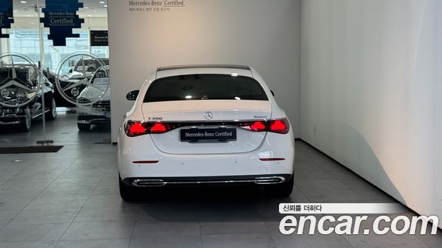 Mercedes-Benz E-Class W214 E300 4MATIC Exclusive - фото 3
