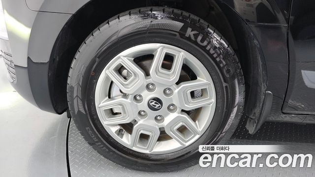 Hyundai Staria HEV 1.6 Cargo 5-Seater Modern - фото 4