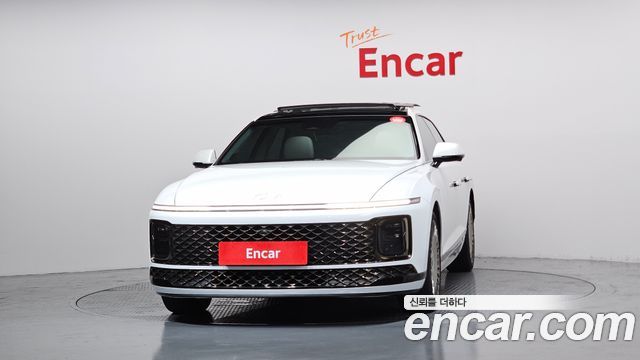 Hyundai Grandeur GN7, гибрид Calligraphy - фото 2