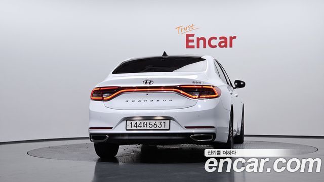 Hyundai Grandeur IG, гибрид Premium - фото 3
