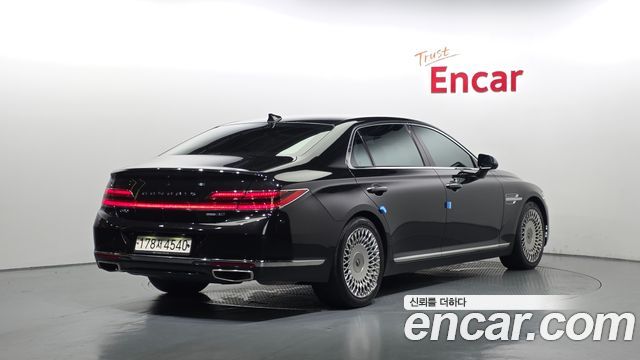 Genesis G90 3.8 AWD Luxury - фото 1