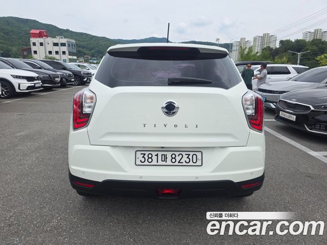 SsangYong Tivoli Gasoline 1.5 2WD V5 - фото 3