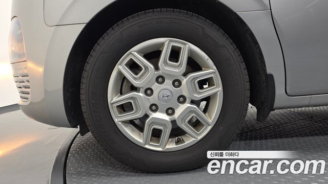 Hyundai Staria Cargo 5-Seater Modern - фото 4
