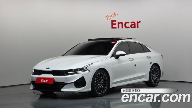 Kia K5 3-го поколения 1.6 Turbo Signature - фото 0