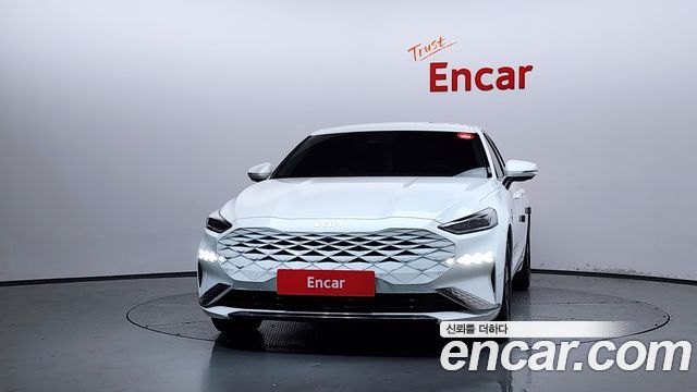 Kia K8 гибрид Noblesse - фото 2