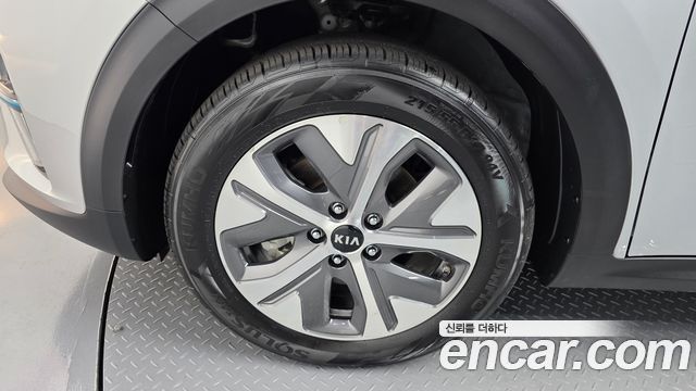 Kia Niro EV Prestige - фото 4