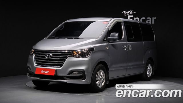 Hyundai Starex Новый Van 5-Seater Smart - фото 0