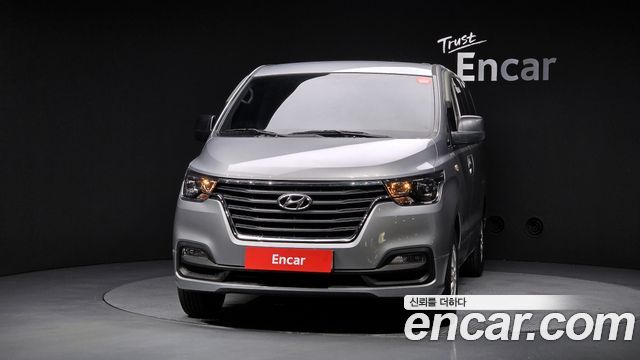 Hyundai Starex Новый Van 5-Seater Smart - фото 2