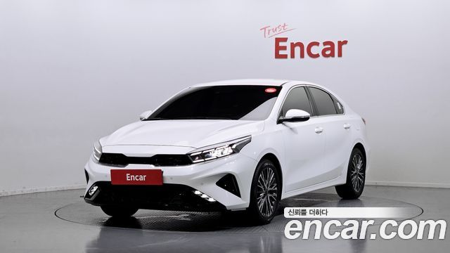 Kia K3 Новый 2-го поколения 1.6 signature - фото 0