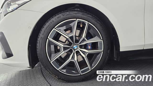 BMW 5-Series G60 520i M Sport - фото 4
