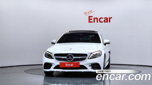 Mercedes-Benz C-Class W205 C200 Coupe - фото 2