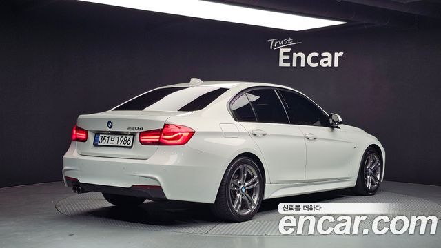 BMW 3-Series F30 320d M Sport - фото 1