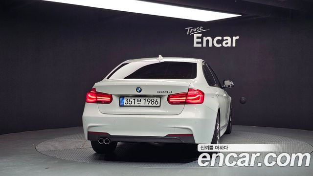 BMW 3-Series F30 320d M Sport - фото 3