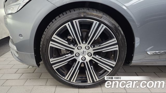 Volvo S90 D5 AWD Inscription - фото 4