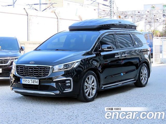 Kia Carnival Новый 9-Seater Outdoor Prestige - фото 1