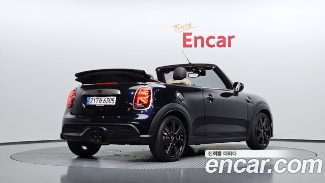 Mini Cooper Convertible Resolute Edition 3rd Gen - фото 1