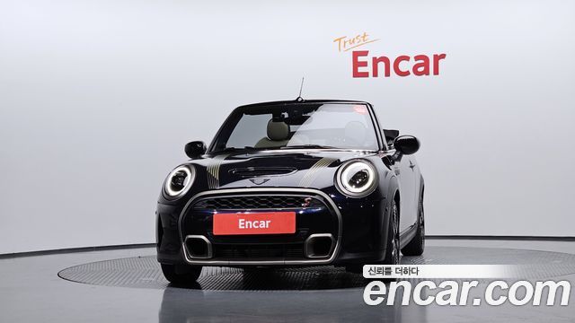Mini Cooper Convertible Resolute Edition 3rd Gen - фото 2