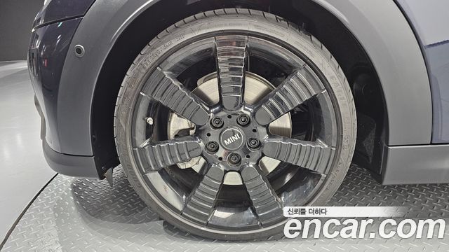 Mini Cooper Convertible Resolute Edition 3rd Gen - фото 4