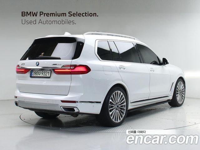 BMW X7 G07 xDrive 40i Design Pure Excellence 6-Seater - фото 3