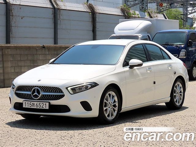 Mercedes-Benz A-Class W177 A220 Sedan - фото 1