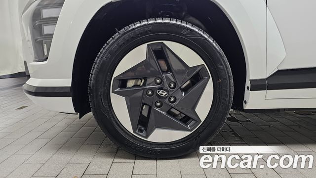 Hyundai Kona SX2 Long Range Premium - фото 4