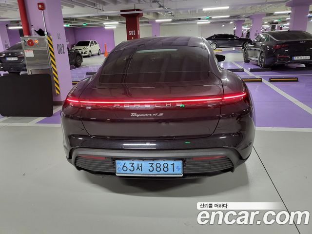 Porsche Taycan 4S - фото 4
