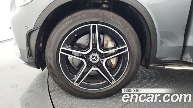 Mercedes-Benz GLC-Class X253 GCL300 4MATIC Coupe - фото 4