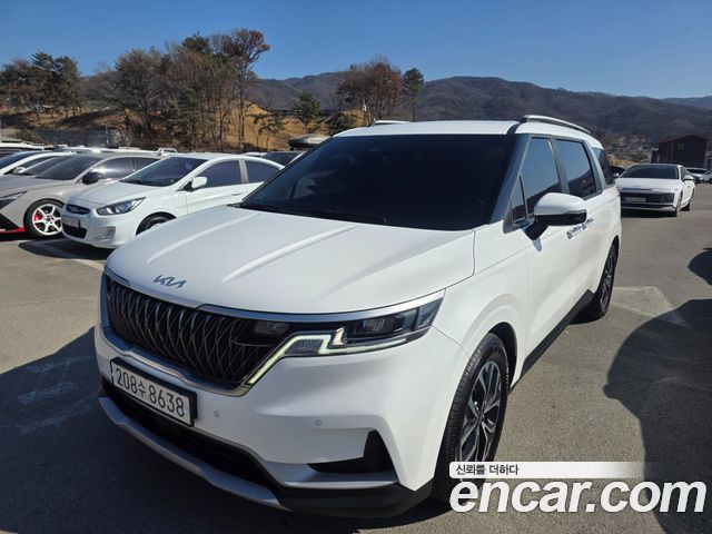 Kia Carnival Новый 4-го поколения 9-Seater Prestige - фото 0