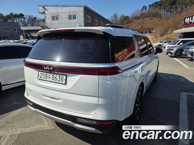 Kia Carnival Новый 4-го поколения 9-Seater Prestige - фото 1