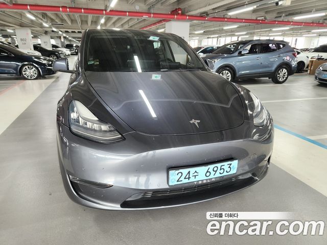 Tesla Model Y Long Range AWD - фото 2