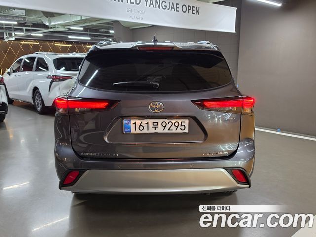 Toyota Highlander 4-го поколения 2.5 4WD Platimum - фото 3