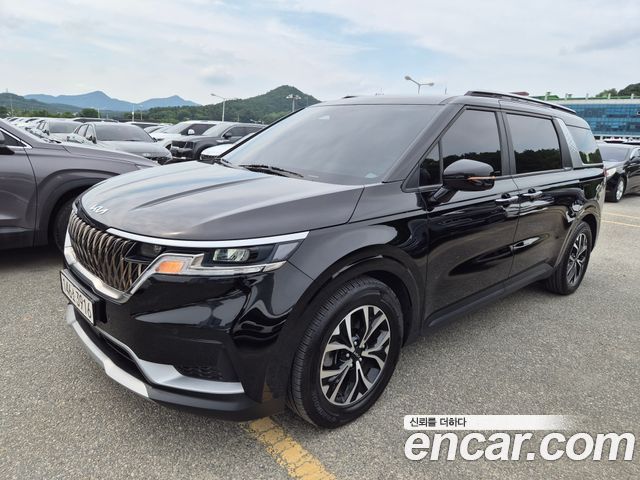 Kia Carnival 4-го поколения 9-Seater Prestige - фото 1