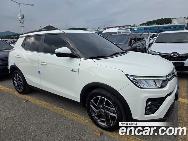 SsangYong Tivoli Gasoline 1.5 2WD V3 - фото 1